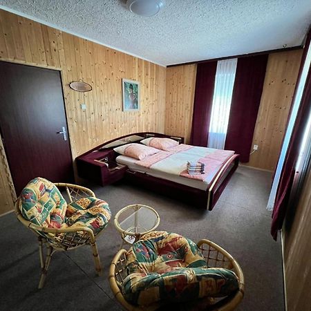 Apartmany Merkel Broumov Kültér fotó